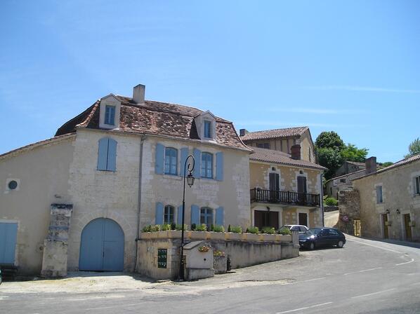 Grignols-bourg.JPG