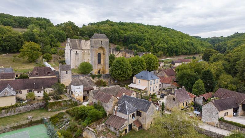 -OT-Vallee-Vezere-By-Les-Coflocs-StAmanddeColy-4-2.jpg