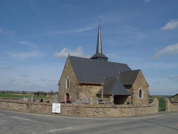 Eglise-St-Armel-Bleruais.JPG