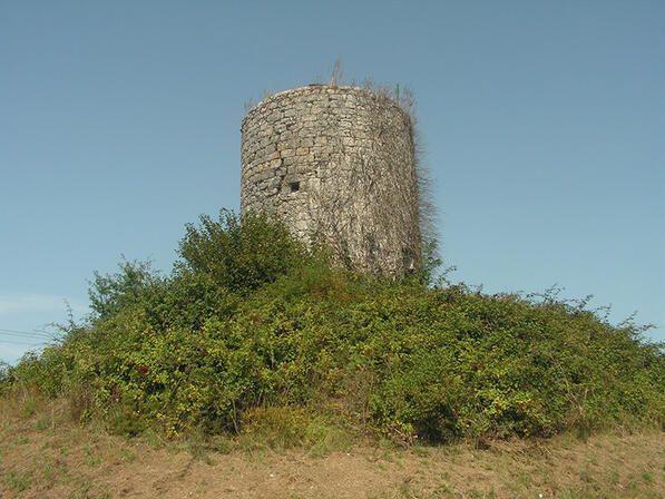 colombier-Moulin-de-la-Verdaugie.JPG