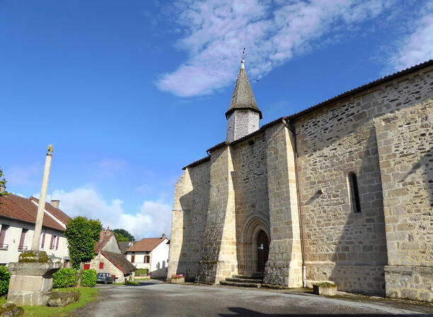 LES-BILLANGES-EgliseSIT---CBC.jpg