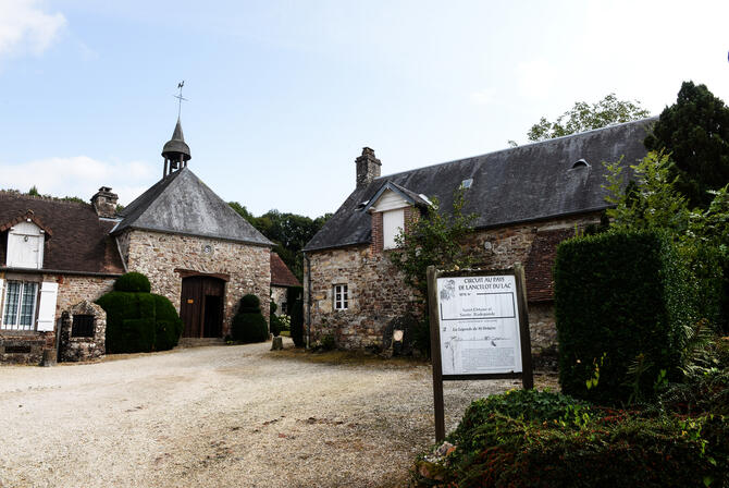 bagnoles-orne-prieure-saint-ortaire5.jpg