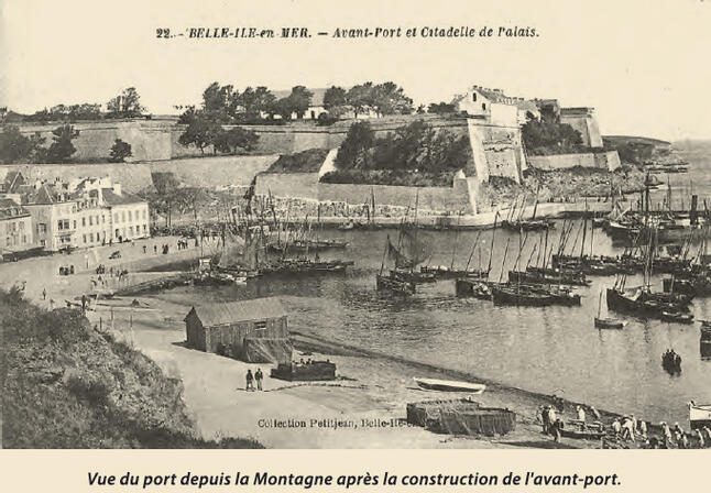 vue du port depuis la montagne.jpg