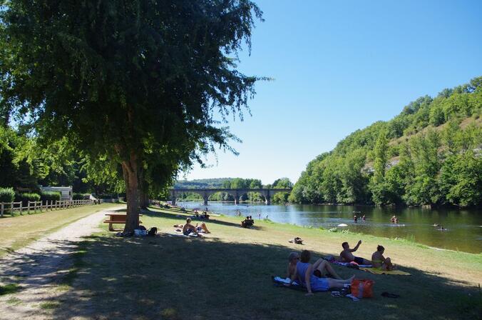 Plage-Vicq-Le-Buisson-de-Cadouin-Joffrey-Revoy-Office-de-Tourisme-des-Bastides--03-.jpg