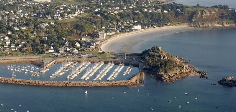 trebeurden-port-crtb-ab9666-BEGNE-Bernard---Region-Bretagne.JPG