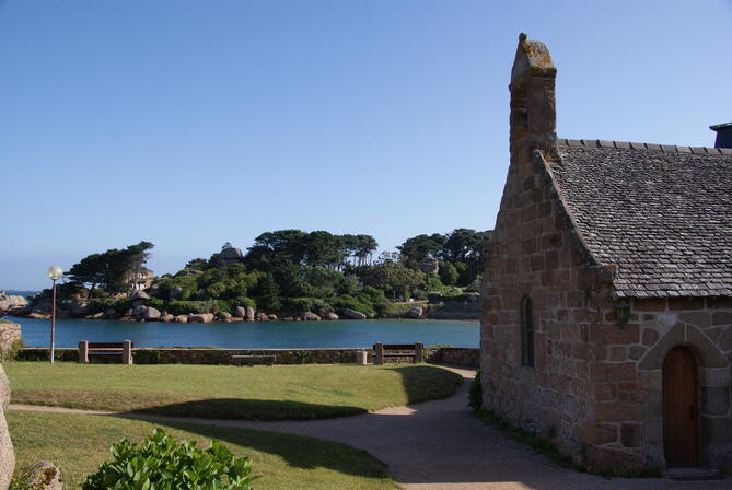Chapelle-Ploumanac-h---2010--2-.JPG