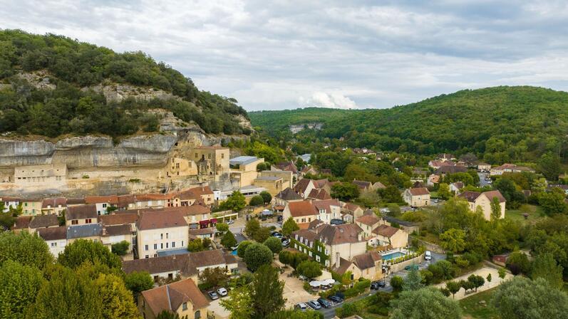 -OT-Vallee-Vezere-By-Les-Coflocs-EyziesGorgedEnfer-1.jpg