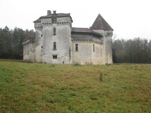 Chateau-de-caussade-3.jpg