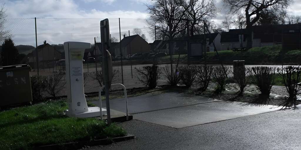 Aire de camping-cars communale de Clécy — photo 8