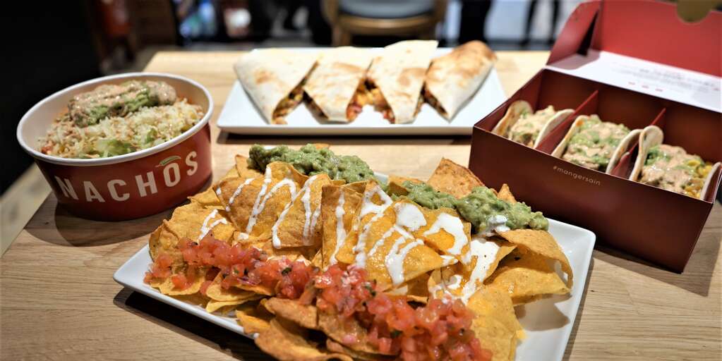 Nachos restaurant discount