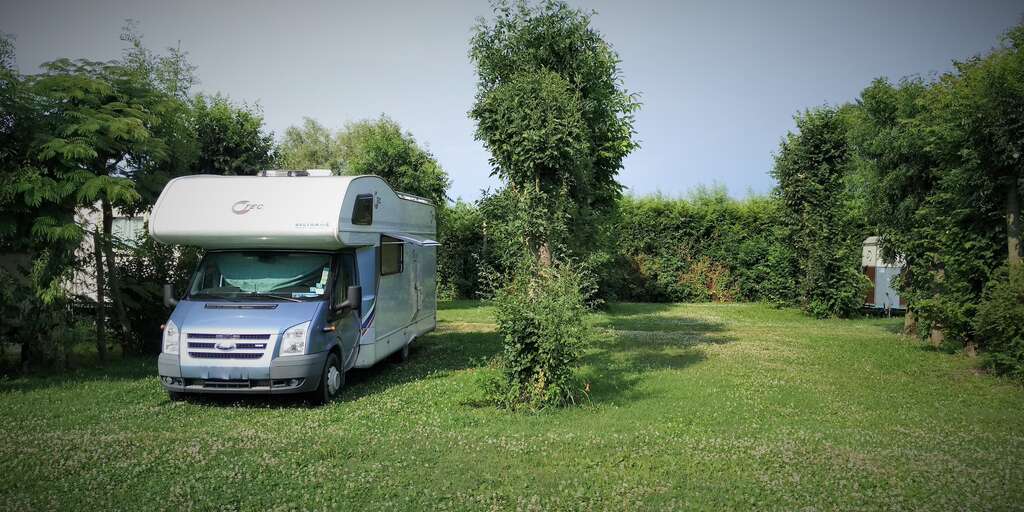 Aire de Camping-Car Aire sur la Lys — photo 3