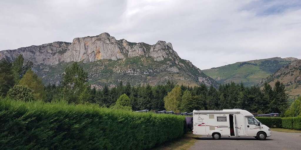Aire pur camping-cars Les Cabannes — photo 6