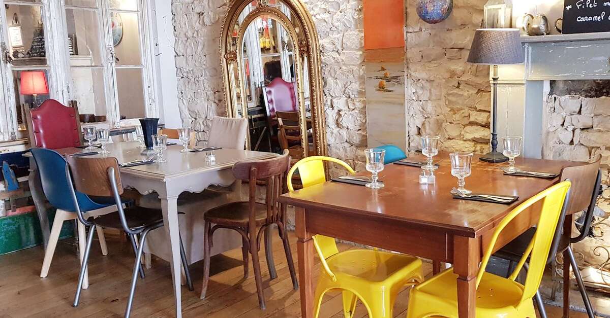 RESTAURANT LES TILLEULS Cuisine traditionnelle SainteMariedeRé