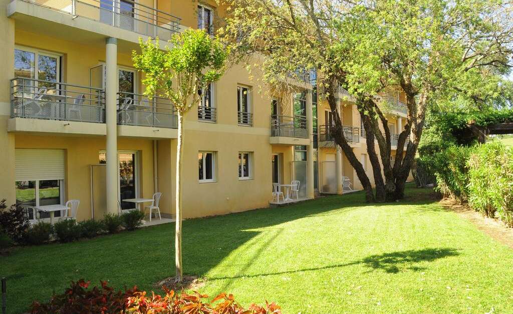 Residence Nemea Appart'Hotel Green Side Biot Site officiel de l'Office de Tourisme Residence Nemea Appart'Hotel Green Side Biot Site officiel de l'Office de Tourisme