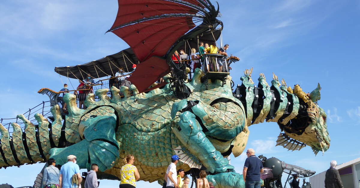 Le Dragon de Calais Equipment for leisure activities Calais