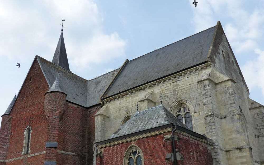 Église fortifiée Saint Martin (Burelles) Randonner