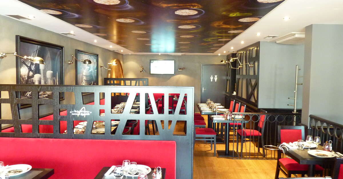 La Taverne Vitré Table De Caractère Menu