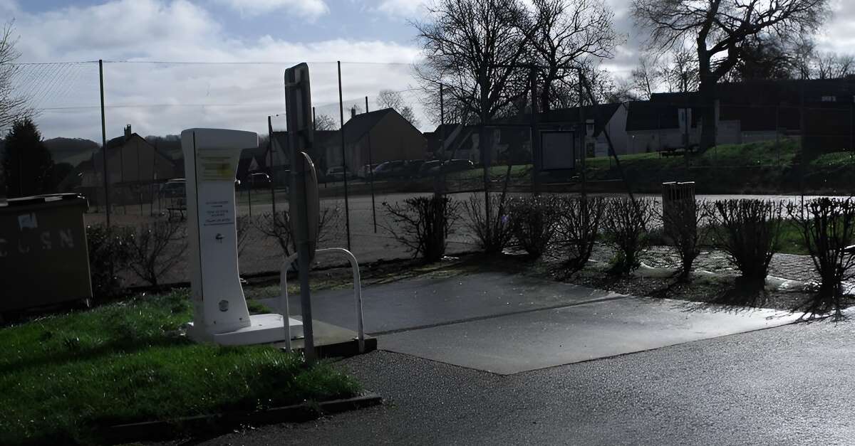 Aire de camping-cars communale de Clécy — photo 6