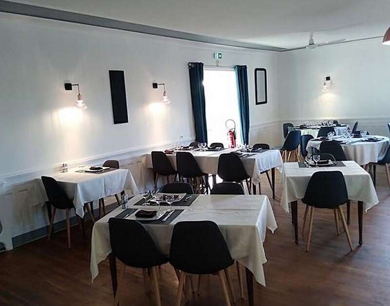 Restaurant La Terrasse Hotel Hotel Restaurant Mauleon Office De Tourisme Du Bocage Bressuirais Aux Portes Du Puy Du Fou Une Destination Authentique Vacances Nature Et Conviviales