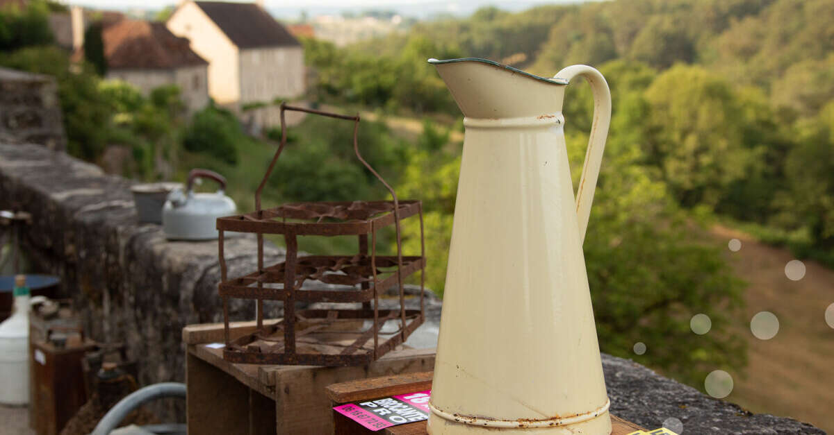 VideGreniers SaintMathurinLéobazel. (CampsSaintMathurinLéobazel