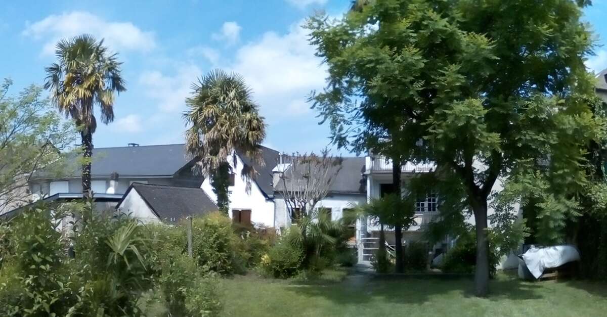Chambres d’Hôtes L’Oustal (OloronSainteMarie) Site