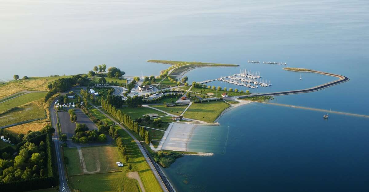 Port de plaisance de SainteMarieduLacNuisement SainteMarieduLacNuisement Site