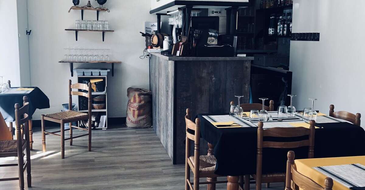 LA TABLE DES AMIS Conflent Canigo Tourisme Le Canigou