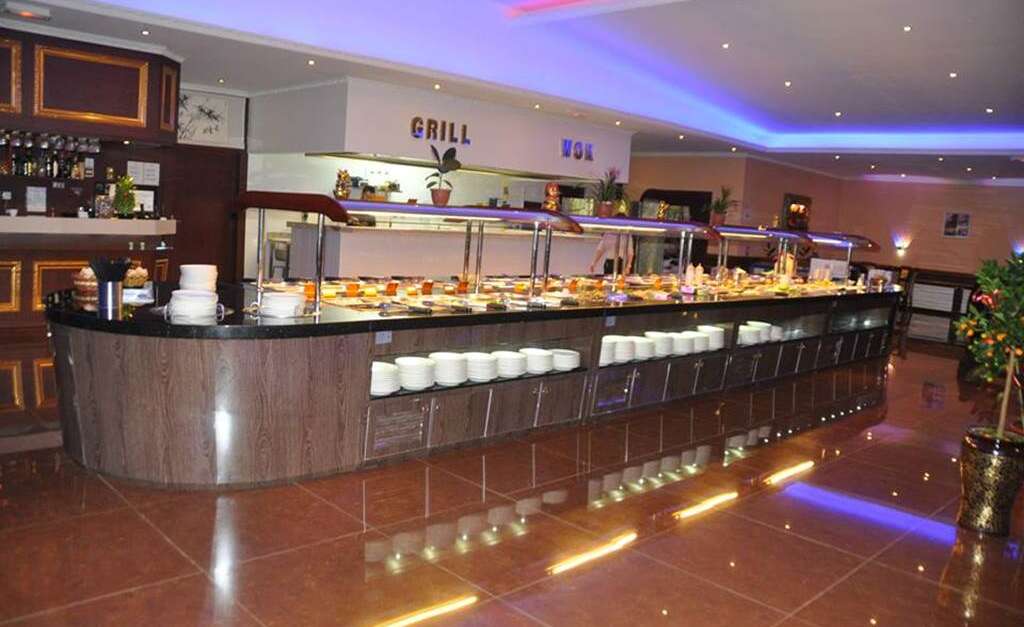 Restaurant \