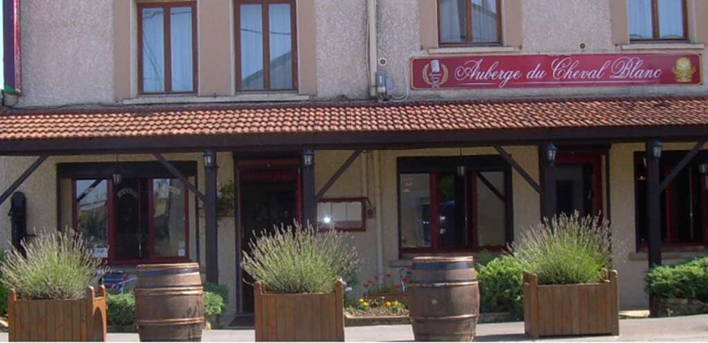 Auberge Du Cheval Blanc Sully La Chapelle 45