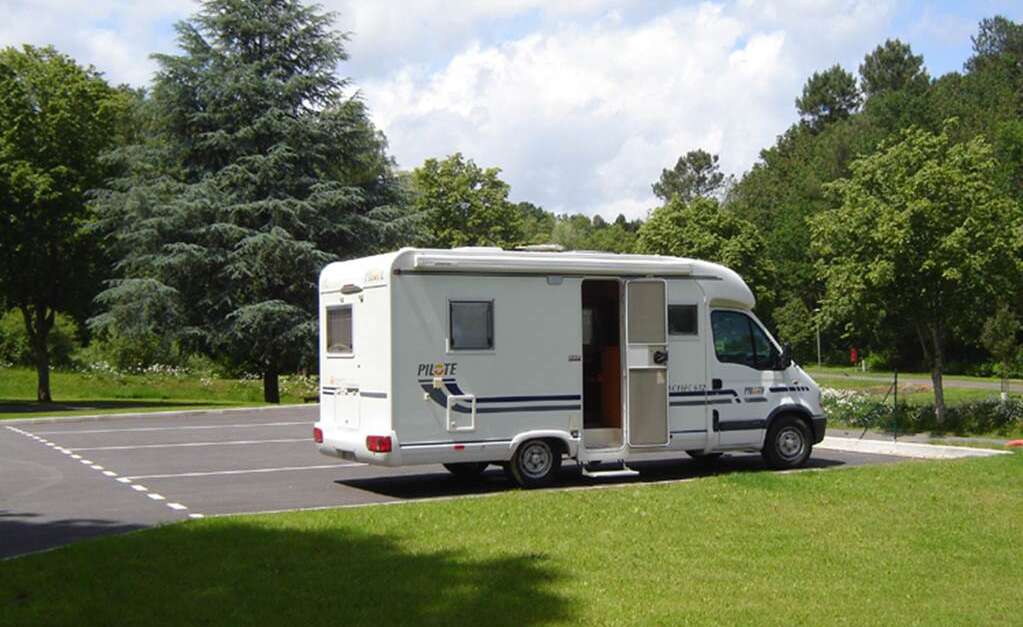Aire de camping-cars de Celac — photo 4