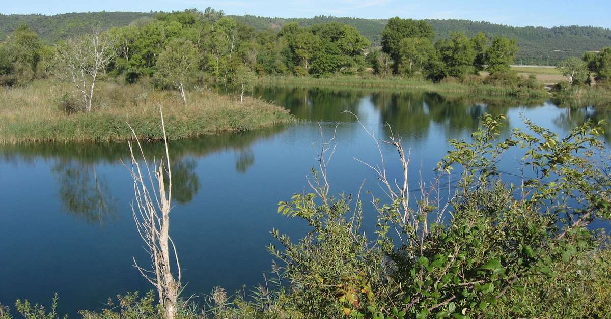 Lac De L Aillade Beaumont De Pertuis