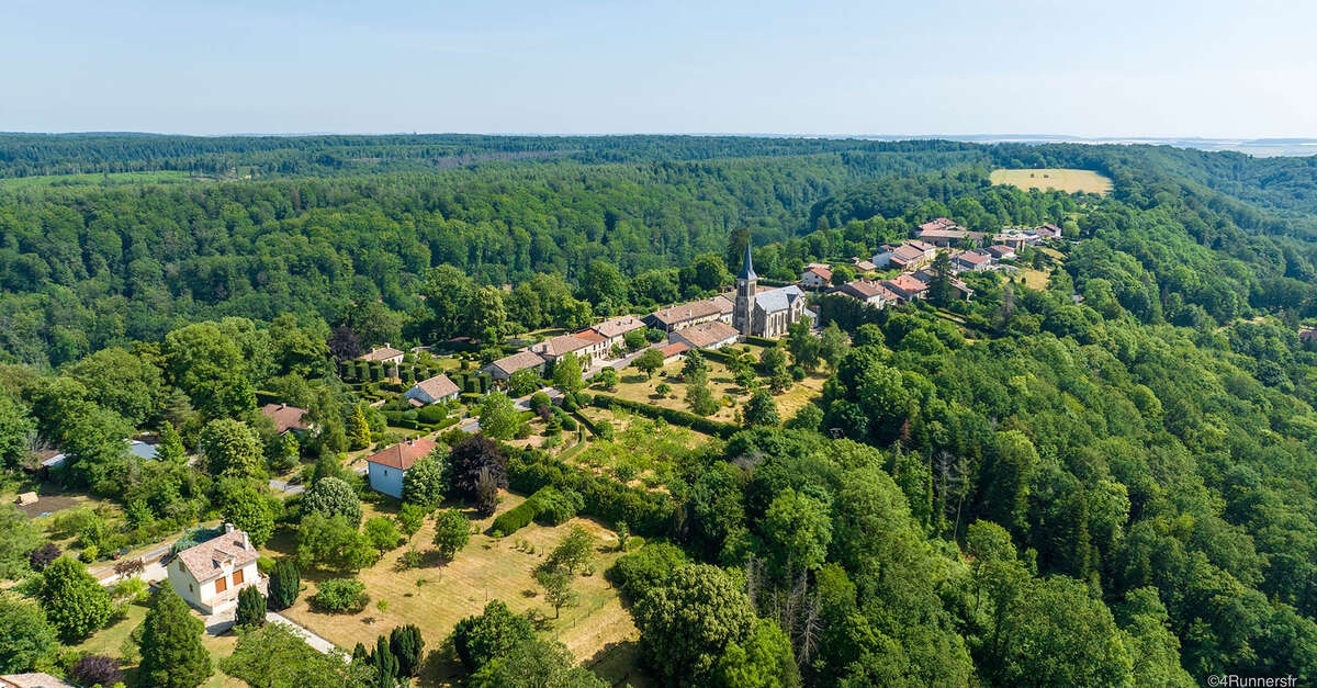 VILLAGE REMARQUABLE DE BEAULIEU EN ARGONNE (BeaulieuenArgonne) Lac