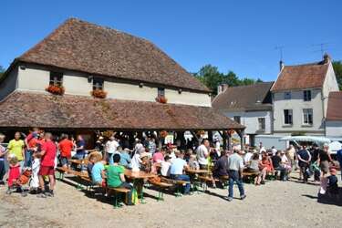 Halle de MarignyenOrxois (MarignyenOrxois) Randonner