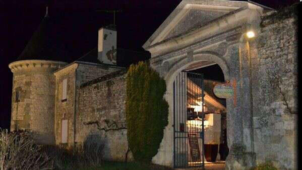 La Cuisine Du Chateau De Verri Re Bournand Office De Tourisme Du Pays Loudunais