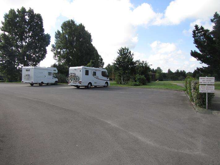 Aire de campingcars de SaintMéenleGrand (SaintMéenleGrand) IlleetVilaine tourisme (35 Aire de campingcars de SaintMéenleGrand (SaintMéenleGrand) IlleetVilaine tourisme (35