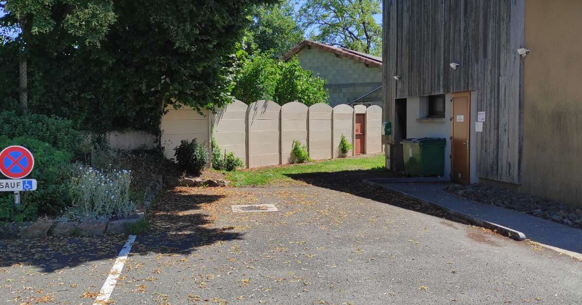 Aire Le Châtenet-en-Dognon — photo 3