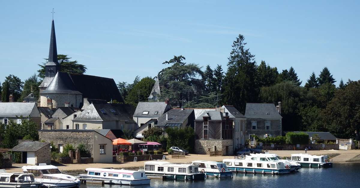 VILLAGE DE CHARME DE GREZNEUVILLE (GrezNeuville) Office de Tourisme