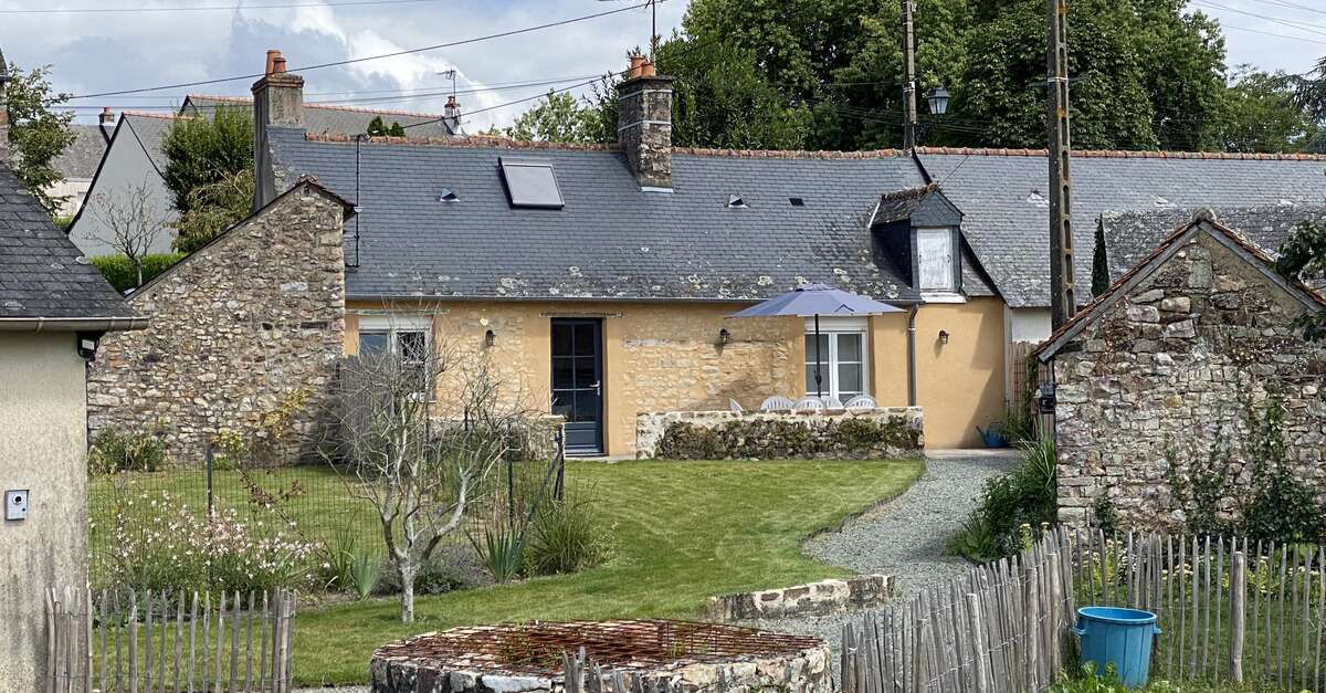 GÎTE DU PETIT ROCHER (SainteSuzanne) Portail du tourisme du