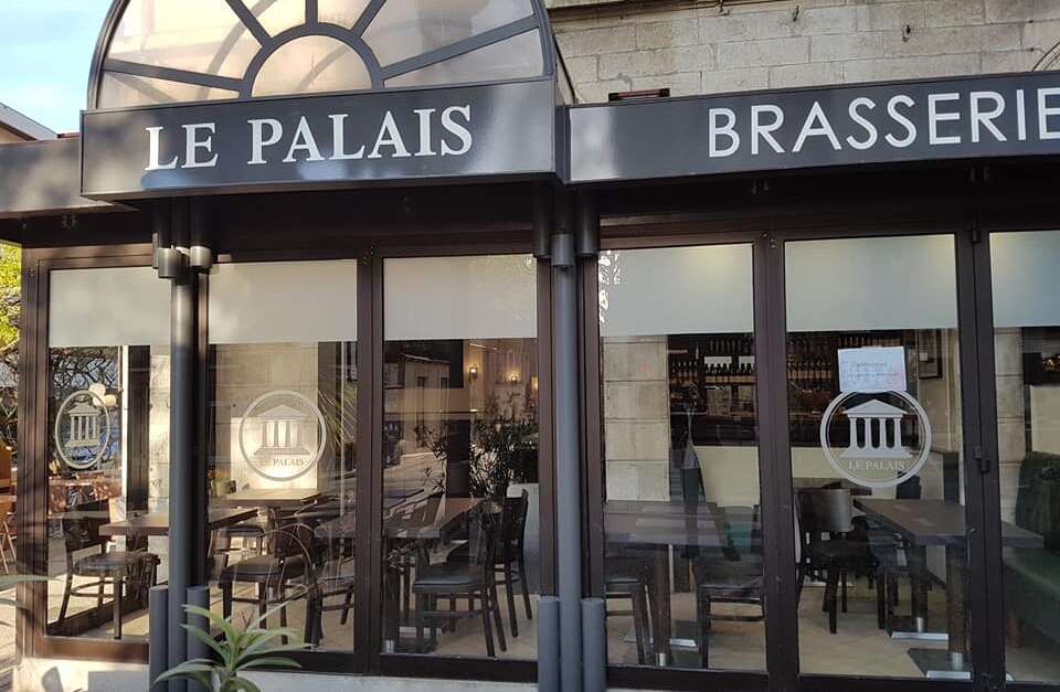 Brasserie Café Le Palais (Cahors) Tourisme Lot Préparez vos