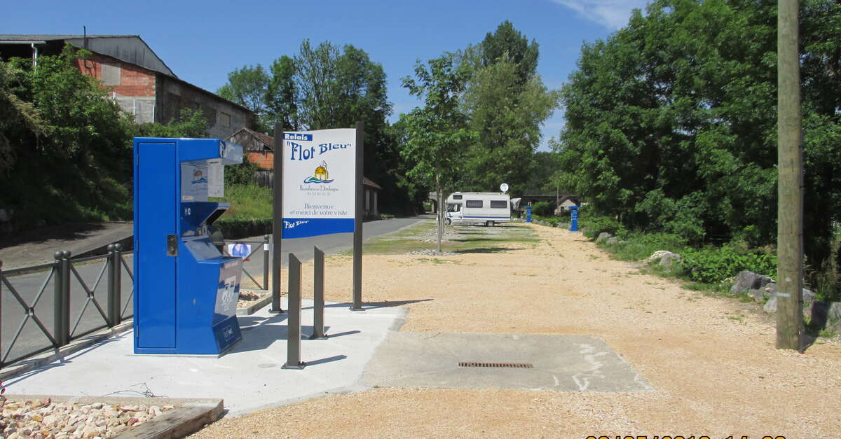 Aire de camping-car de Beaulieu-sur-Dordogne — photo 2