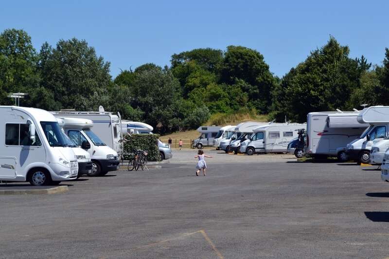 Aire Camping Car Bord De Mer Normandie Aire de stationnement et de services - Aire de service pour camping-car