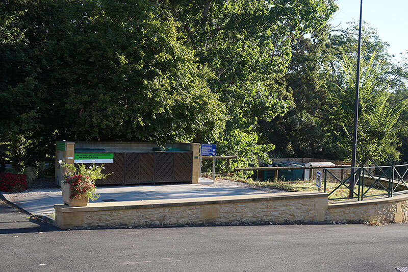 Aire communale de Saint-Sauveur — photo 2