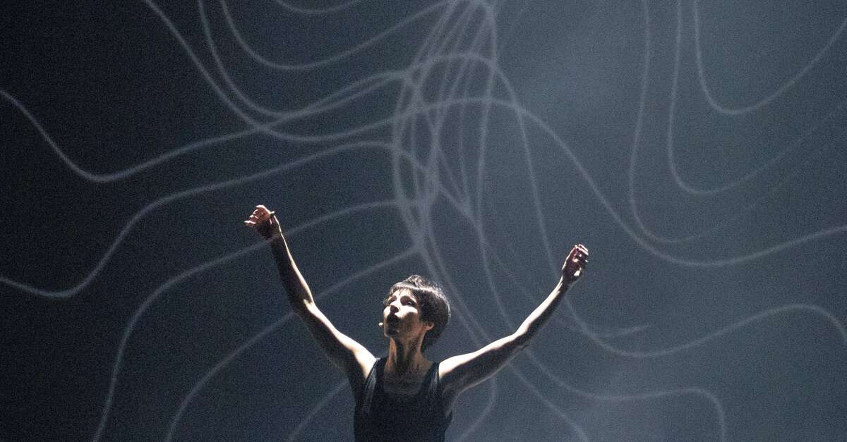 Marie Claude Pietragalla La Femme Qui Danse La femme qui danse, Marie-Claude Pietragalla - Danse - Montceau-les