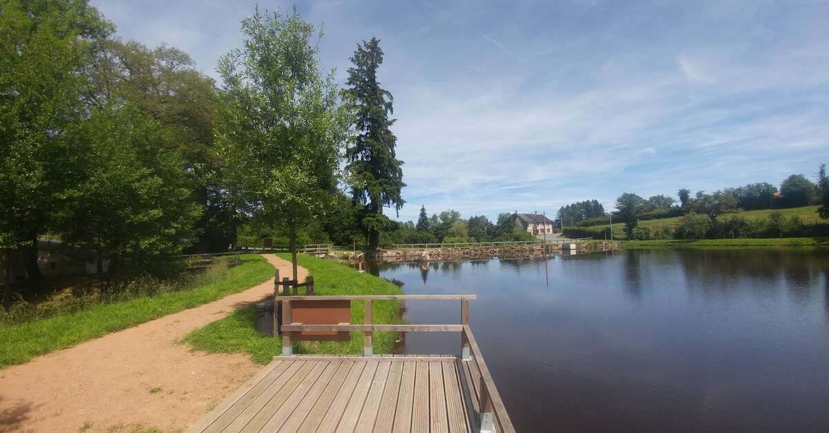 plan-d-eau-de-la-prugne-chatelus-malvaleix-ch-telus-malvaleix