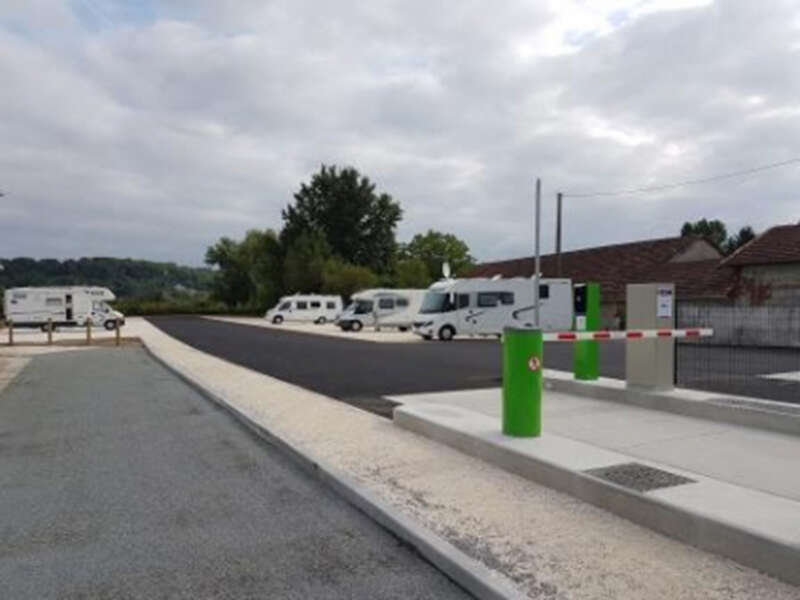 Aire de la Pergola (Saintantoinedebreuilh) Dordogne Périgord Tourisme