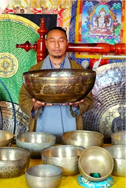 ATELIER : FORMATION : "L'ART DE LA GUÉRISON PAR LA VIBRATION DES BOLS CHANTANTS PAR PASANG LAMA