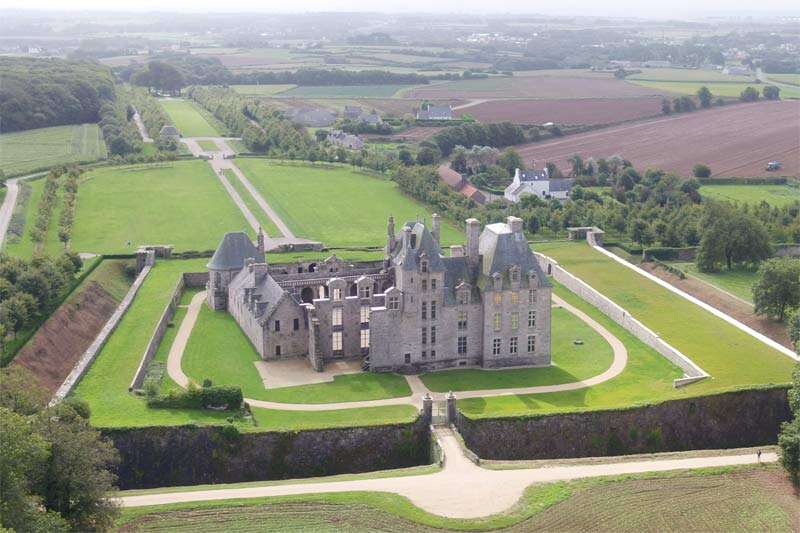 Château De Kerjean Route De Kerjean Saint-vougay