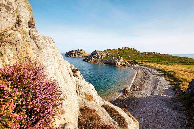 Petite plage de Primel (Plougasnou) Tourisme Bretagne Petite plage de Primel (Plougasnou) Tourisme Bretagne