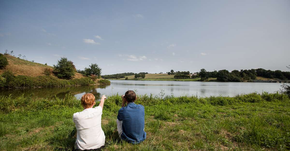 Lac de la Cantache (PocélesBois) Ille & Vilaine Tourism (35) en