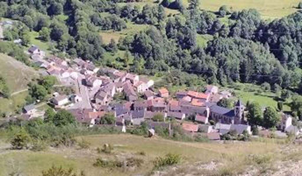 Caussou Caussou Office de Tourisme des Pyrénées Ariégeoises